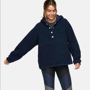 Outdoor Voices Megafleece